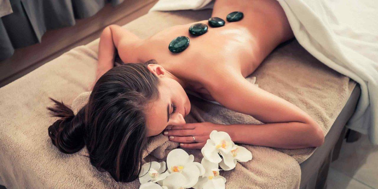 https://www.noscars.co.in/wp-content/uploads/2018/10/spa-stone-massage-3-1280x640.jpg